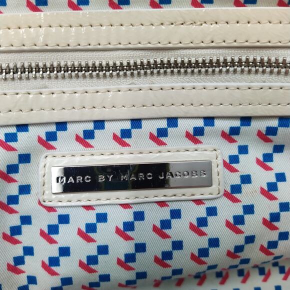 Marc By Marc Jacobs Ivory Patent Leather Pocket Dual Zipper Closure Satchel Bag - Picture 12 of 16